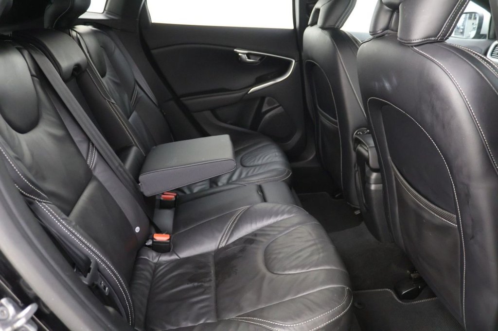 Used Volvo V40 2019 for sale - 77719531: Photo 17