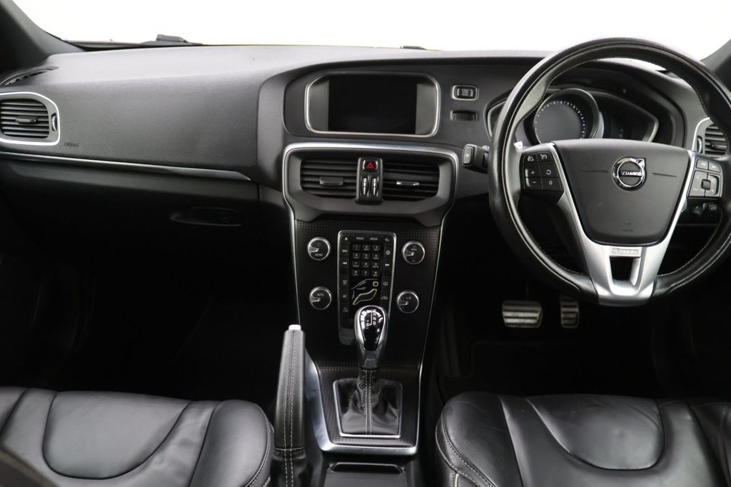 Used Volvo V40 2019 for sale - 77719531: Photo 18