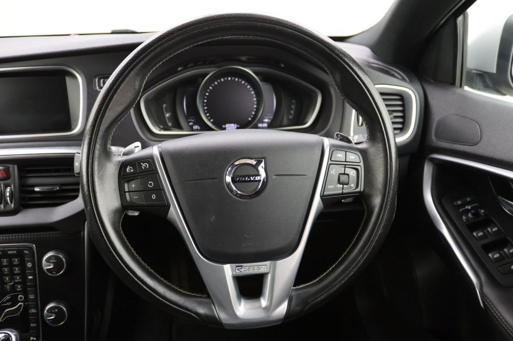 Used Volvo V40 2019 for sale - 77719531: Photo 20