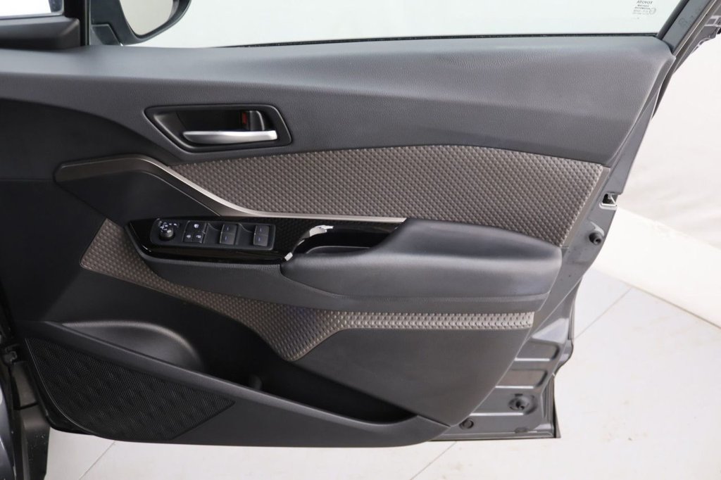 Used Toyota C-HR 2020 for sale - 77621194: Photo 27