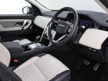 Used Land Rover Discovery Sport 2022 for sale - 79474716: Photo