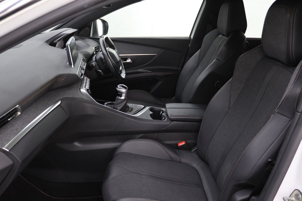 Used Peugeot 5008 2018 for sale - 77463432: Photo 22