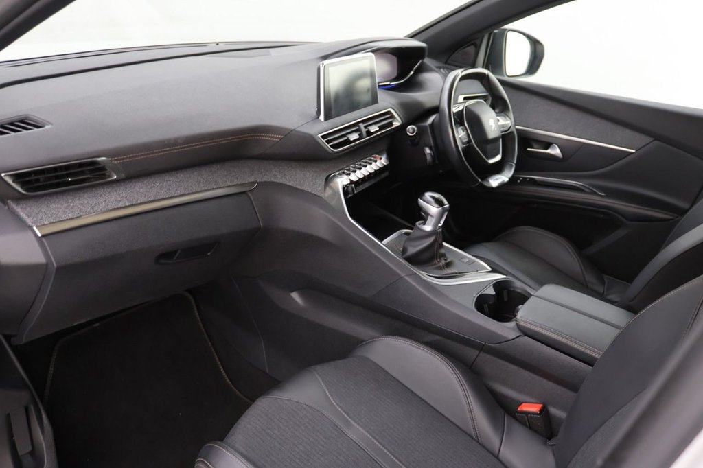 Used Peugeot 5008 2018 for sale - 77463432: Photo 24