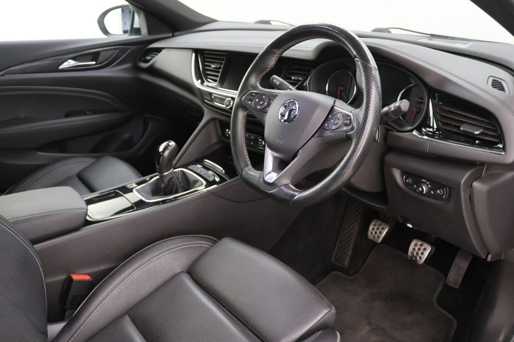 Used Vauxhall Insignia 2017 for sale - 77236589: Photo 10