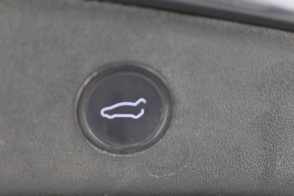 Used Tesla Model 3 2021 for sale - 76395740: Photo 26