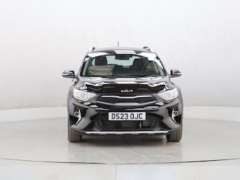 Used Kia Stonic 2023 for sale - 79197196: Photo