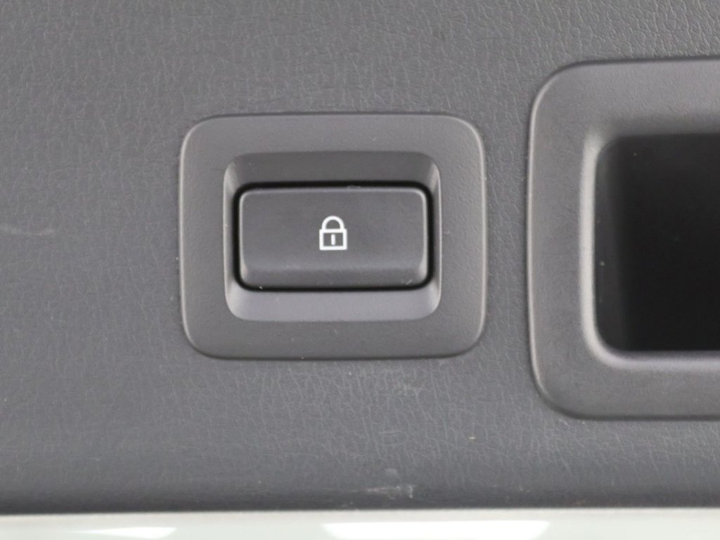 Used Mazda CX-30 2022 for sale - 77673510: Photo 24