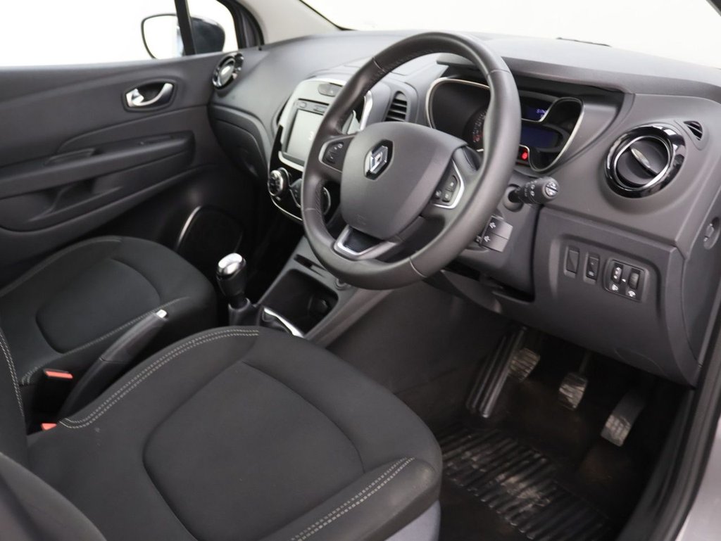 Used Renault Captur 2019 for sale - 77879817: Photo 10