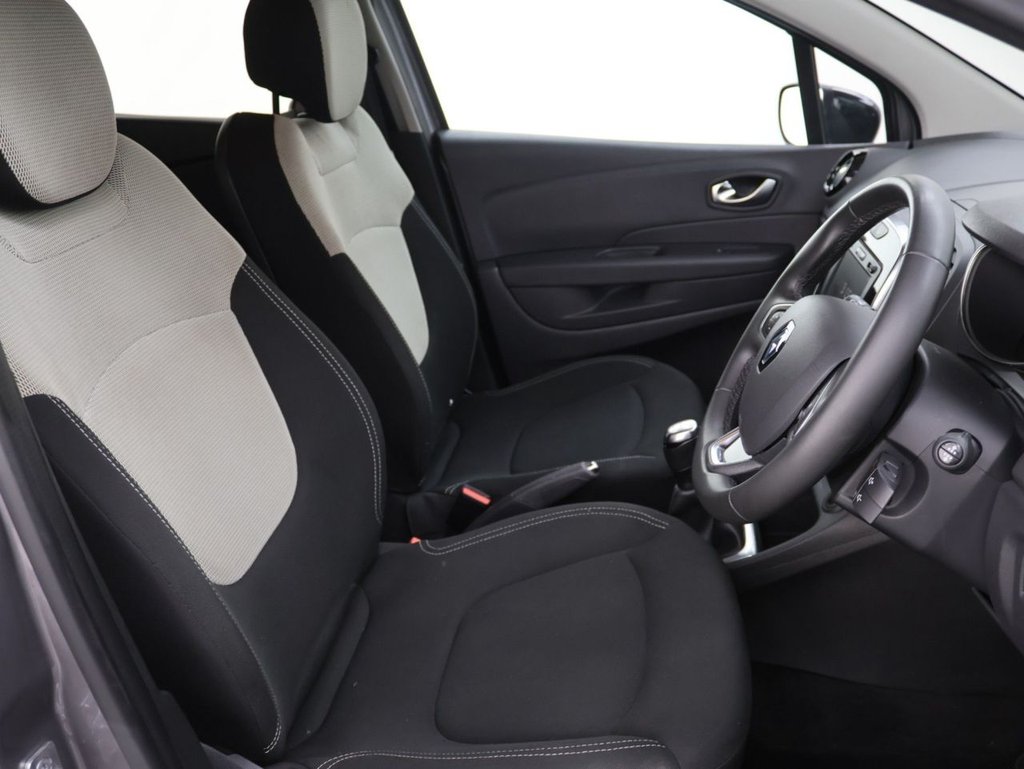 Used Renault Captur 2019 for sale - 77879817: Photo 12