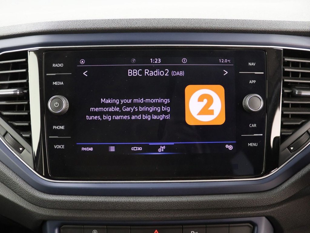 Used Volkswagen T-Roc 2021 for sale - 76631656: Photo 14