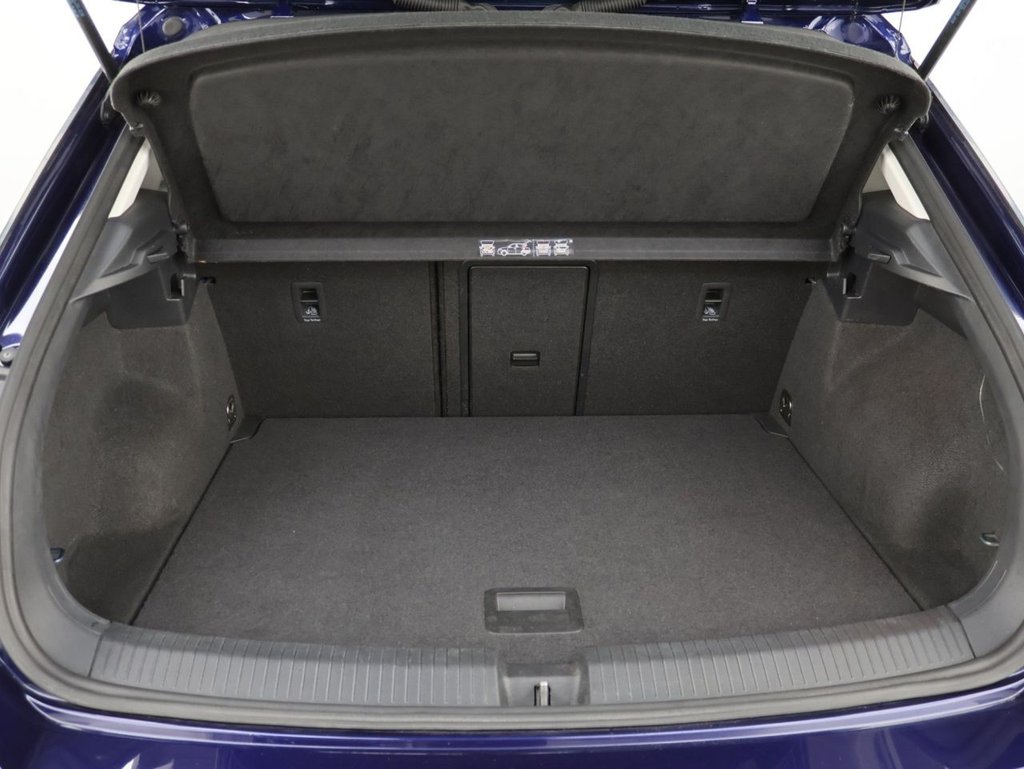 Used Volkswagen T-Roc 2021 for sale - 76631656: Photo 25