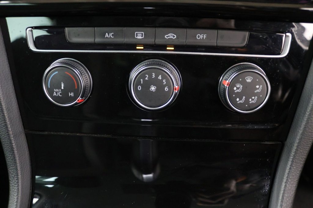 Used Volkswagen Golf 2017 for sale - 77341590: Photo 13