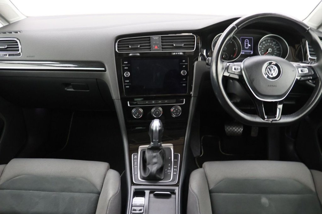 Used Volkswagen Golf 2017 for sale - 77341590: Photo 18