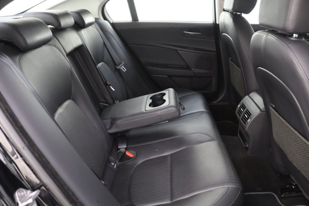 Used Jaguar XE 2018 for sale - 78044211: Photo 17