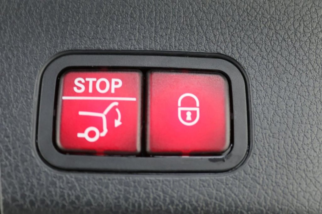 Used Mercedes-Benz GLB 2020 for sale - 77407650: Photo 31