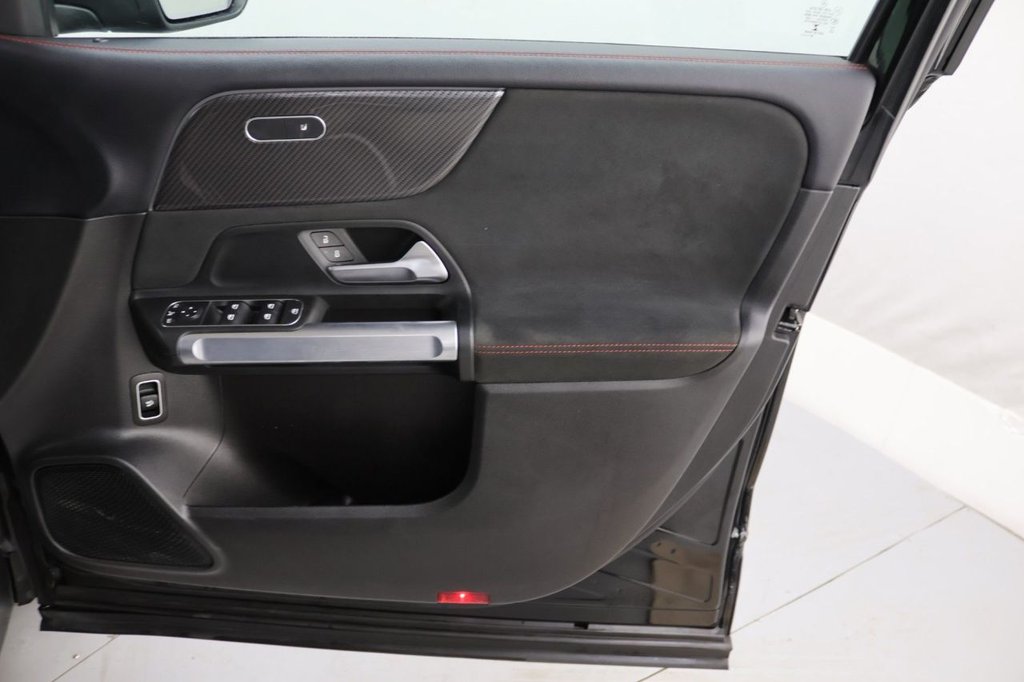 Used Mercedes-Benz GLB 2020 for sale - 77407650: Photo 32