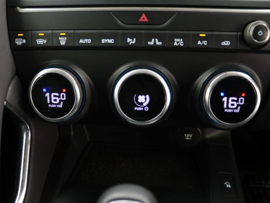 Used Jaguar E-Pace 2019 for sale - 77966732: Photo 14