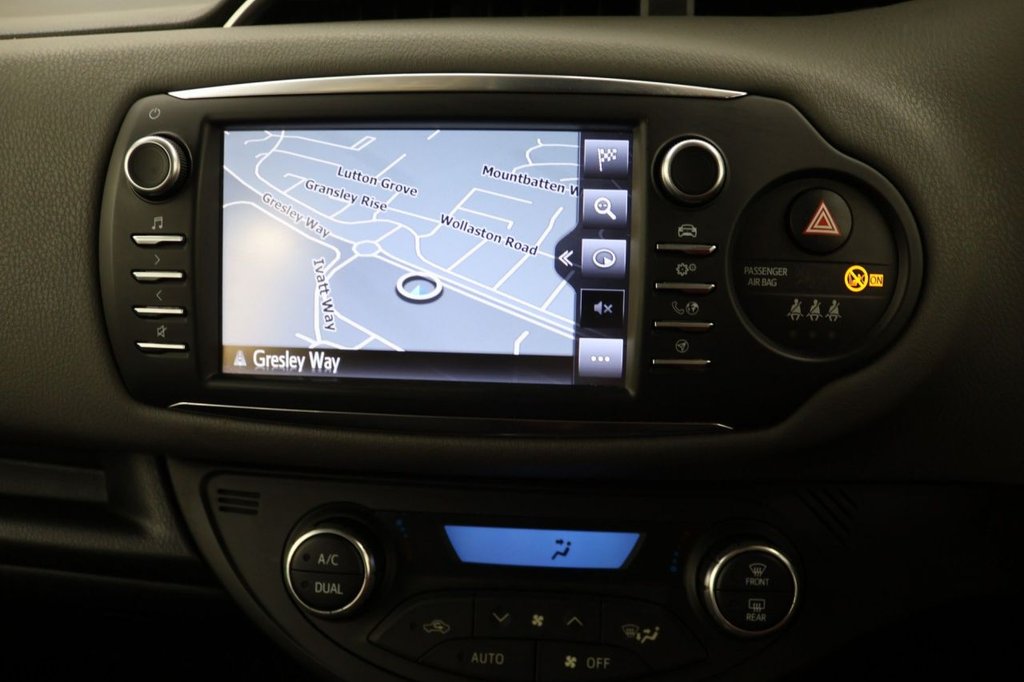 Used Toyota Yaris 2019 for sale - 77976597: Photo 15