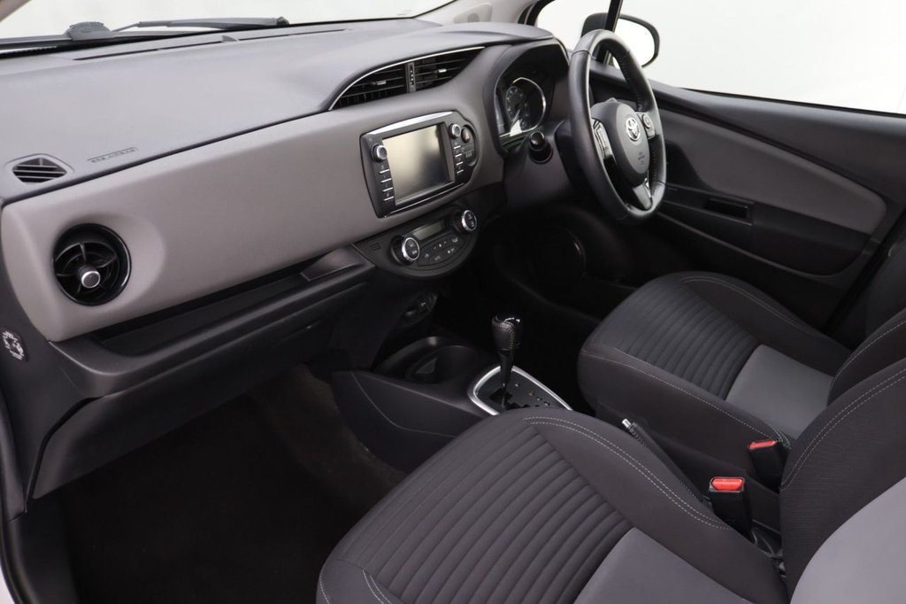 Used Toyota Yaris 2019 for sale - 77976597: Photo 23