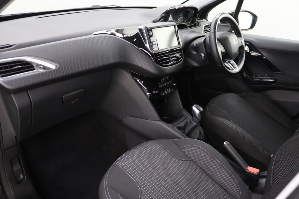 Used Peugeot 208 2019 for sale - 77498921: Photo 25