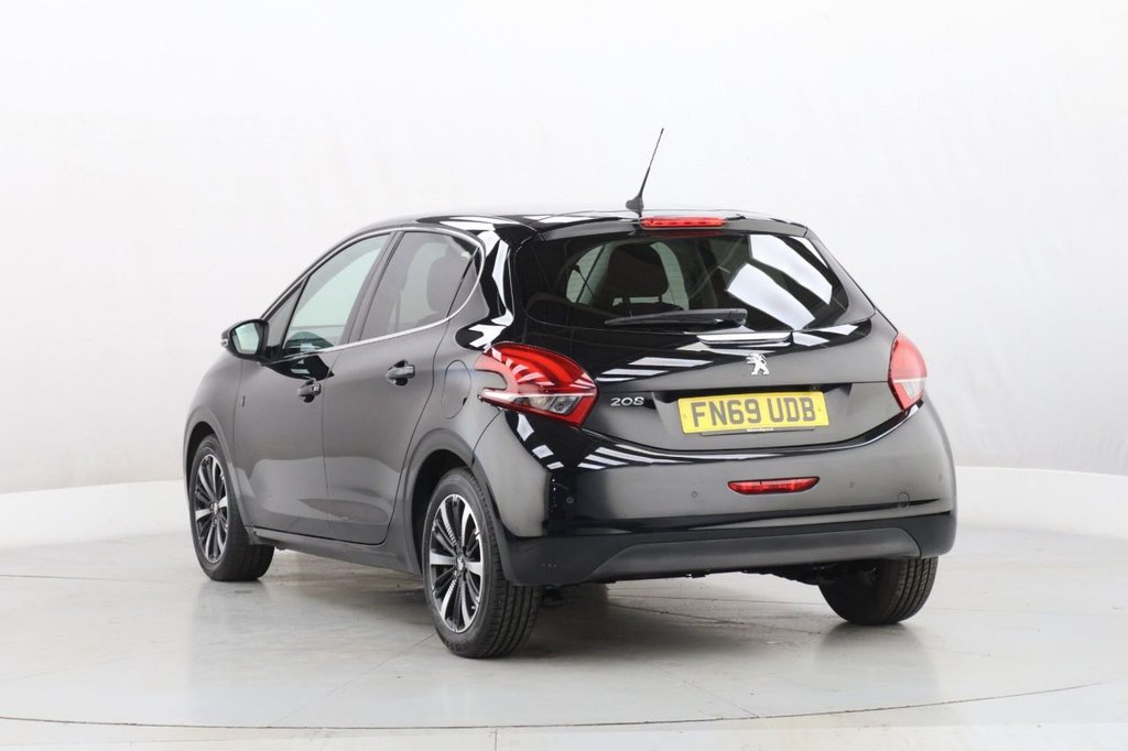 Used Peugeot 208 2019 for sale - 77498921: Photo 7