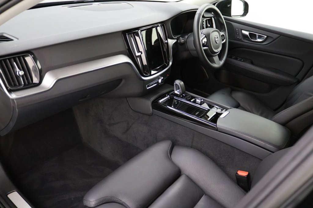 Used Volvo V60 2022 for sale - 77477459: Photo 24