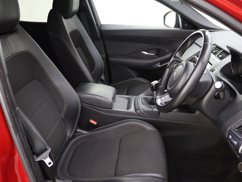 Used Jaguar E-Pace 2018 for sale - 76595858: Photo 12