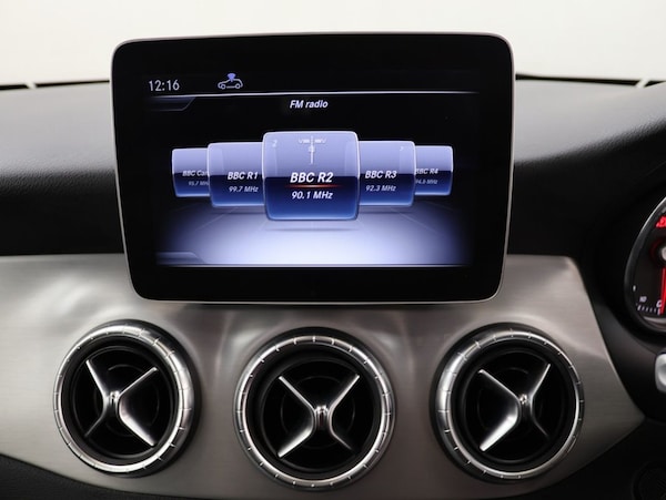 Used Mercedes-Benz CLA 2018 for sale - 75335355: Photo 15