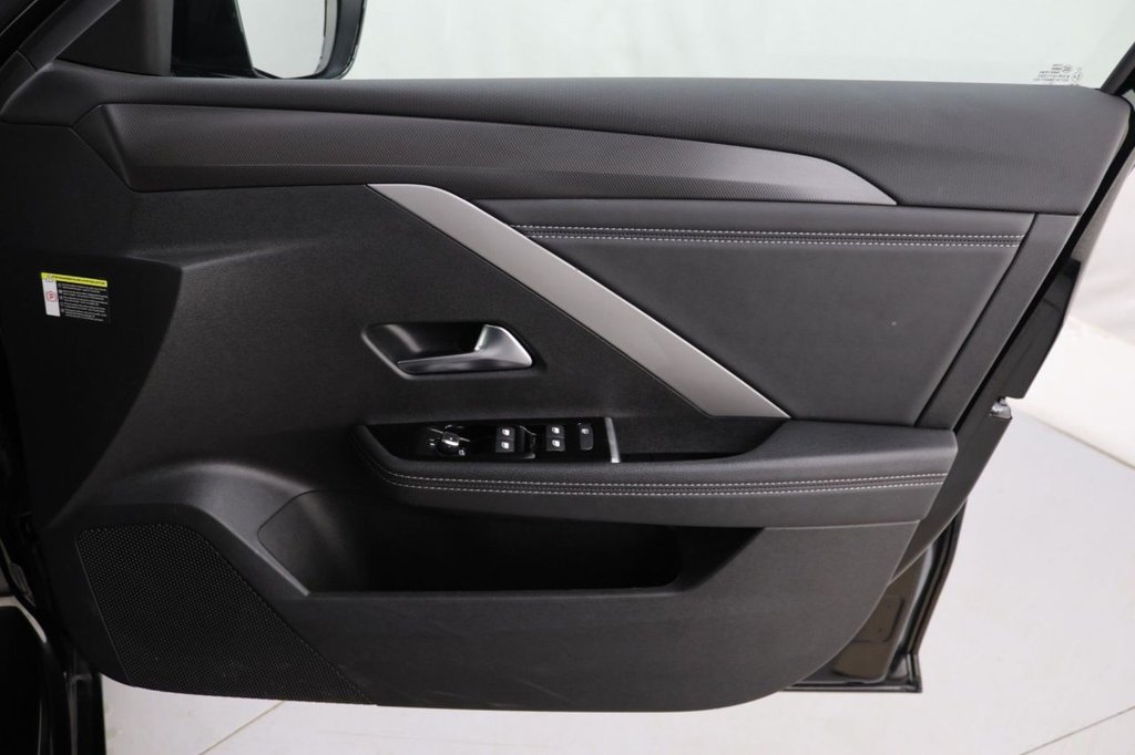 Used Vauxhall Astra 2023 for sale - 77564025: Photo 26