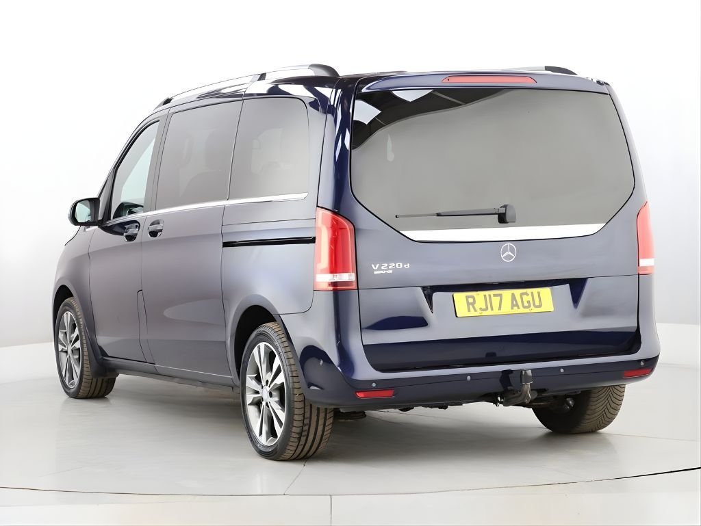 Used Mercedes-Benz V-Class 2017 for sale - 77764971: Photo 6