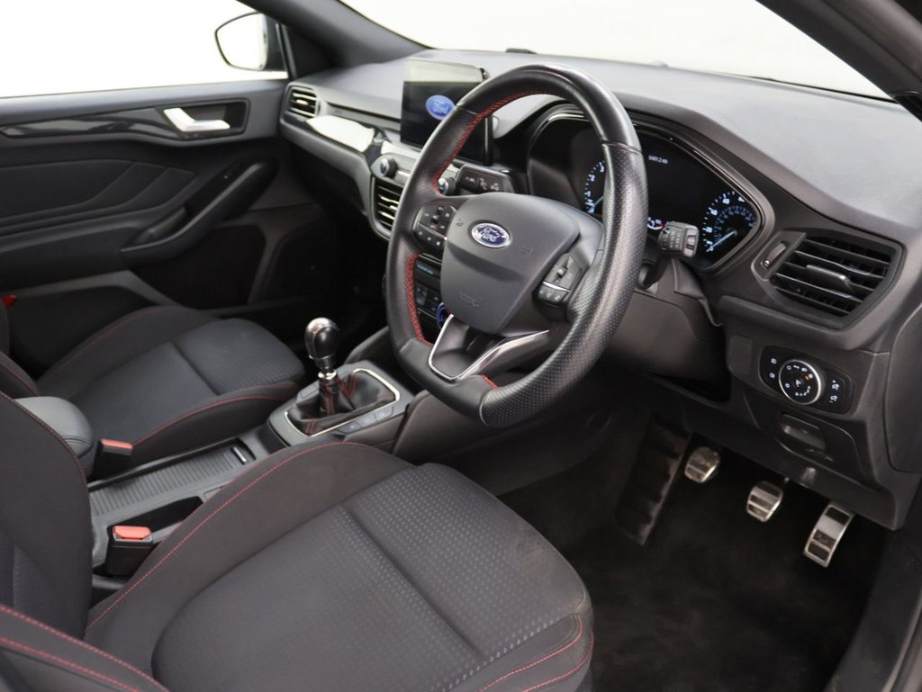 Used Ford Focus 2018 for sale - 77952350: Photo 10