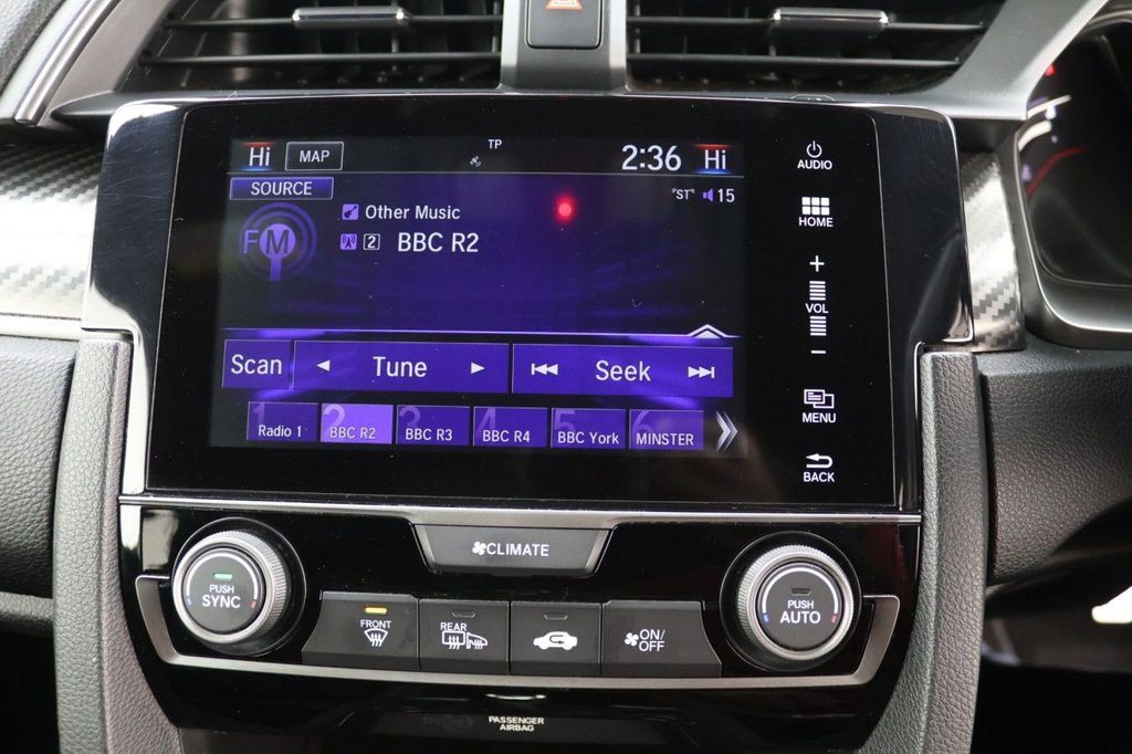 Used Honda Civic 2019 for sale - 76909708: Photo 16