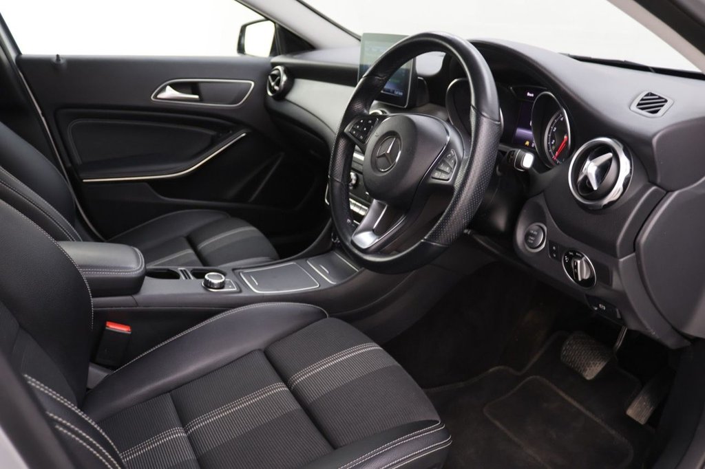 Used Mercedes-Benz GLA 2019 for sale - 77764761: Photo 10