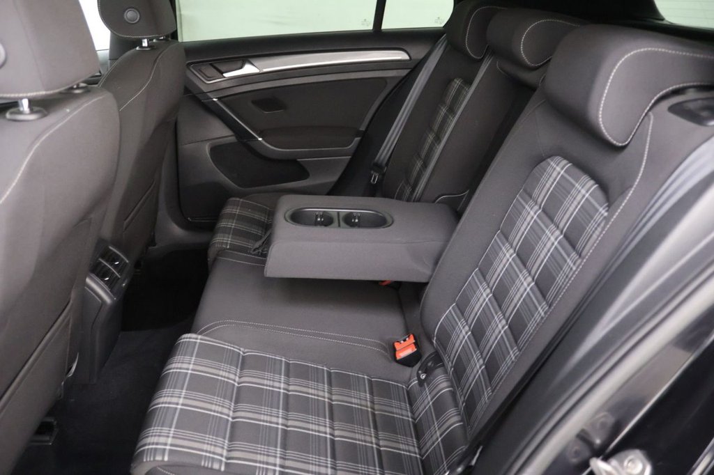 Used Volkswagen Golf 2018 for sale - 76962163: Photo 21