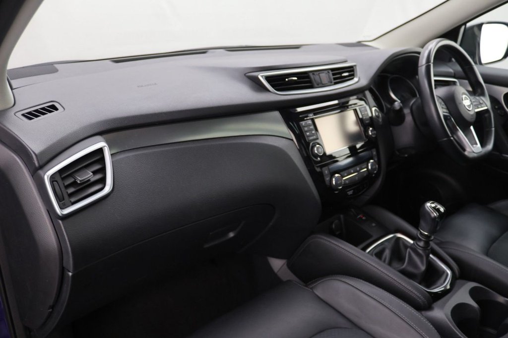 Used Nissan Qashqai 2018 for sale - 77534220: Photo 24