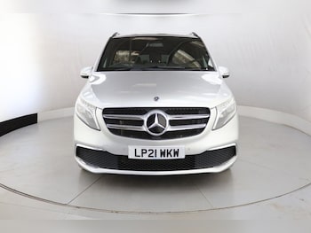 Used Mercedes-Benz V-Class 2021 for sale - 79394338: Photo