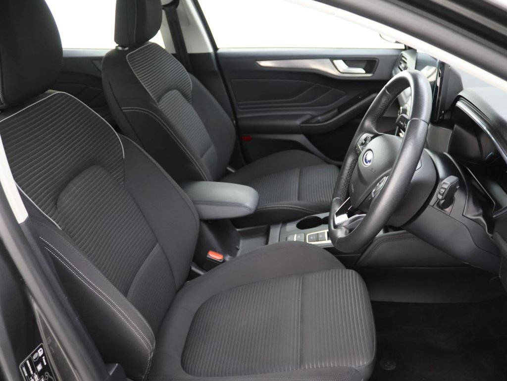 Used Ford Focus 2021 for sale - 76345368: Photo 12