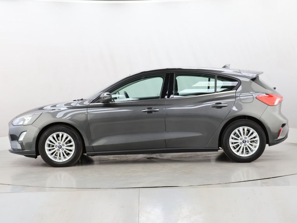 Used Ford Focus 2021 for sale - 76345368: Photo 6