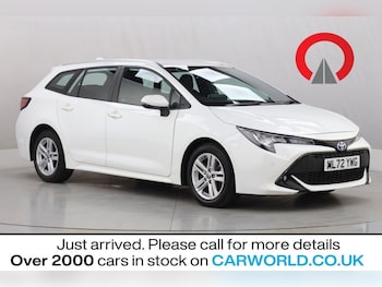 2022 (72) - 1.8 VVT-i Hybrid Icon Tech 5dr CVT