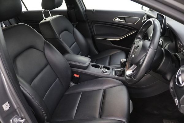 Used Mercedes-Benz A-Class 2017 for sale - 75671762: Photo 12