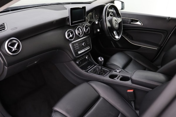 Used Mercedes-Benz A-Class 2017 for sale - 75671762: Photo 25