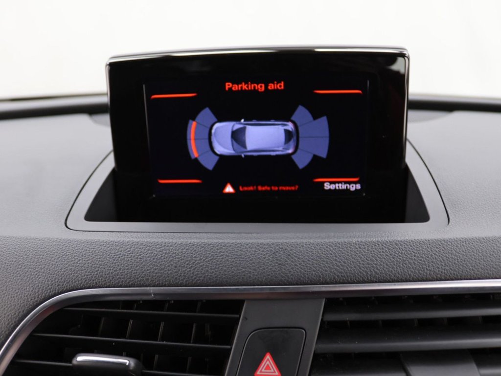 Used Audi Q3 2017 for sale - 76867256: Photo 17