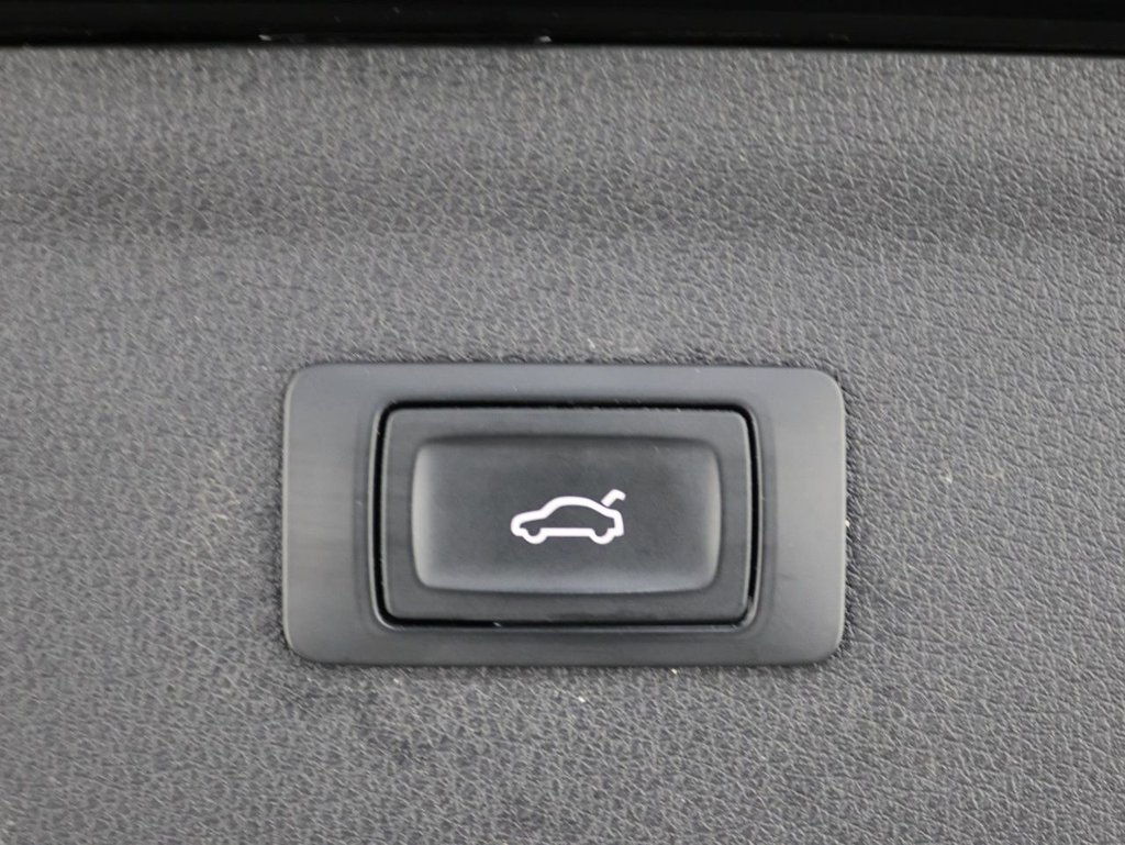 Used Audi Q3 2017 for sale - 76867256: Photo 27