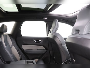 Used Volvo XC60 2019 for sale - 77703583: Photo
