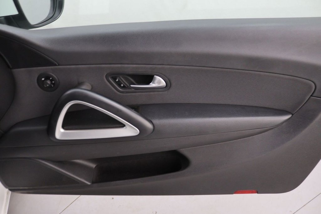 Used Volkswagen Scirocco 2017 for sale - 76973127: Photo 24