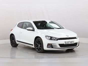 Used Volkswagen Scirocco 2017 for sale - 76973127: Photo