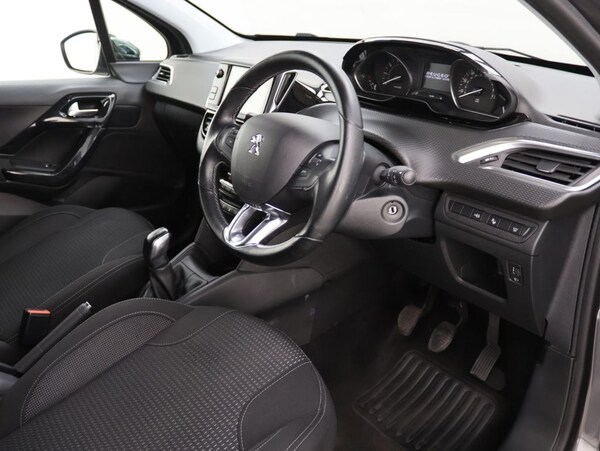 Used Peugeot 208 2019 for sale - 76010012: Photo 10