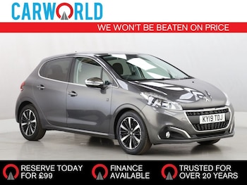 Used Peugeot 208 2019 for sale - 76010012: Photo
