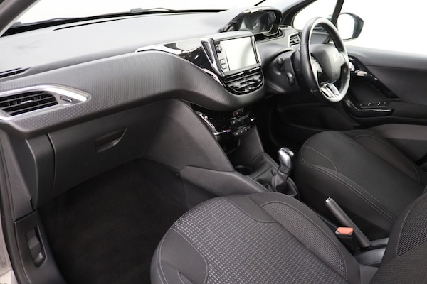Used Peugeot 208 2019 for sale - 76010012: Photo 24