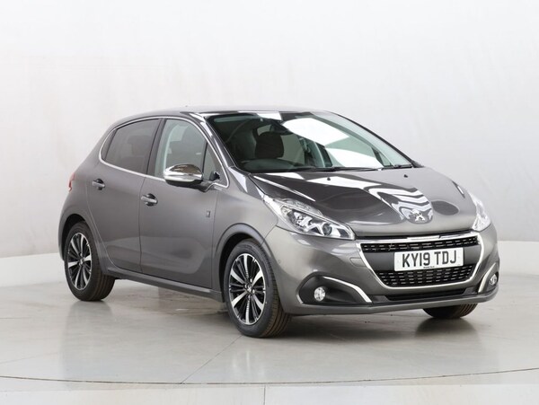Used Peugeot 208 2019 for sale - 76010012: Photo 2